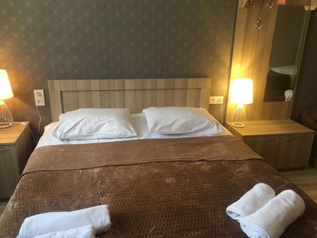 Apartment Jorjo Местія Екстер'єр фото