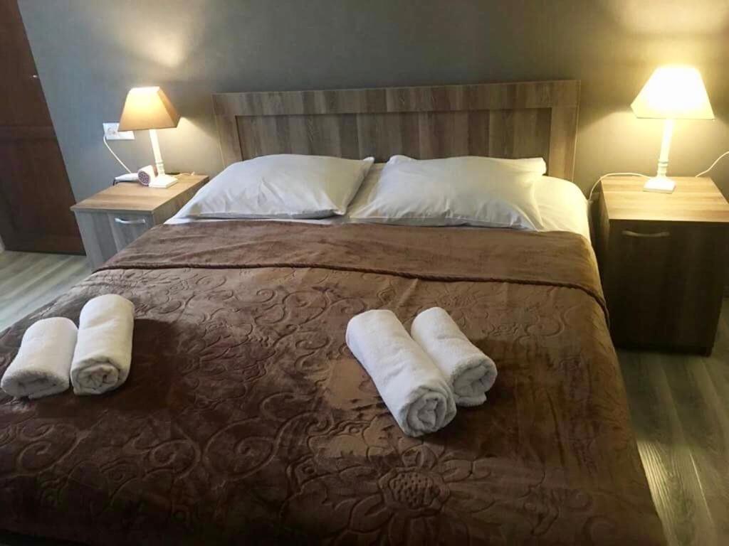 Apartment Jorjo Местія Екстер'єр фото