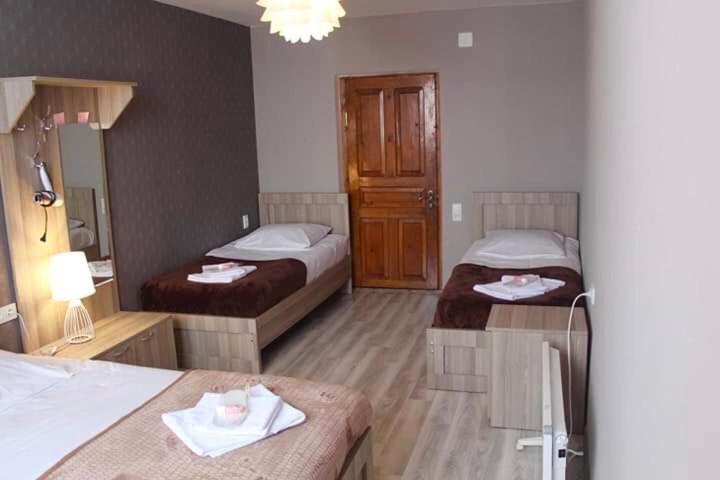 Apartment Jorjo Местія Екстер'єр фото